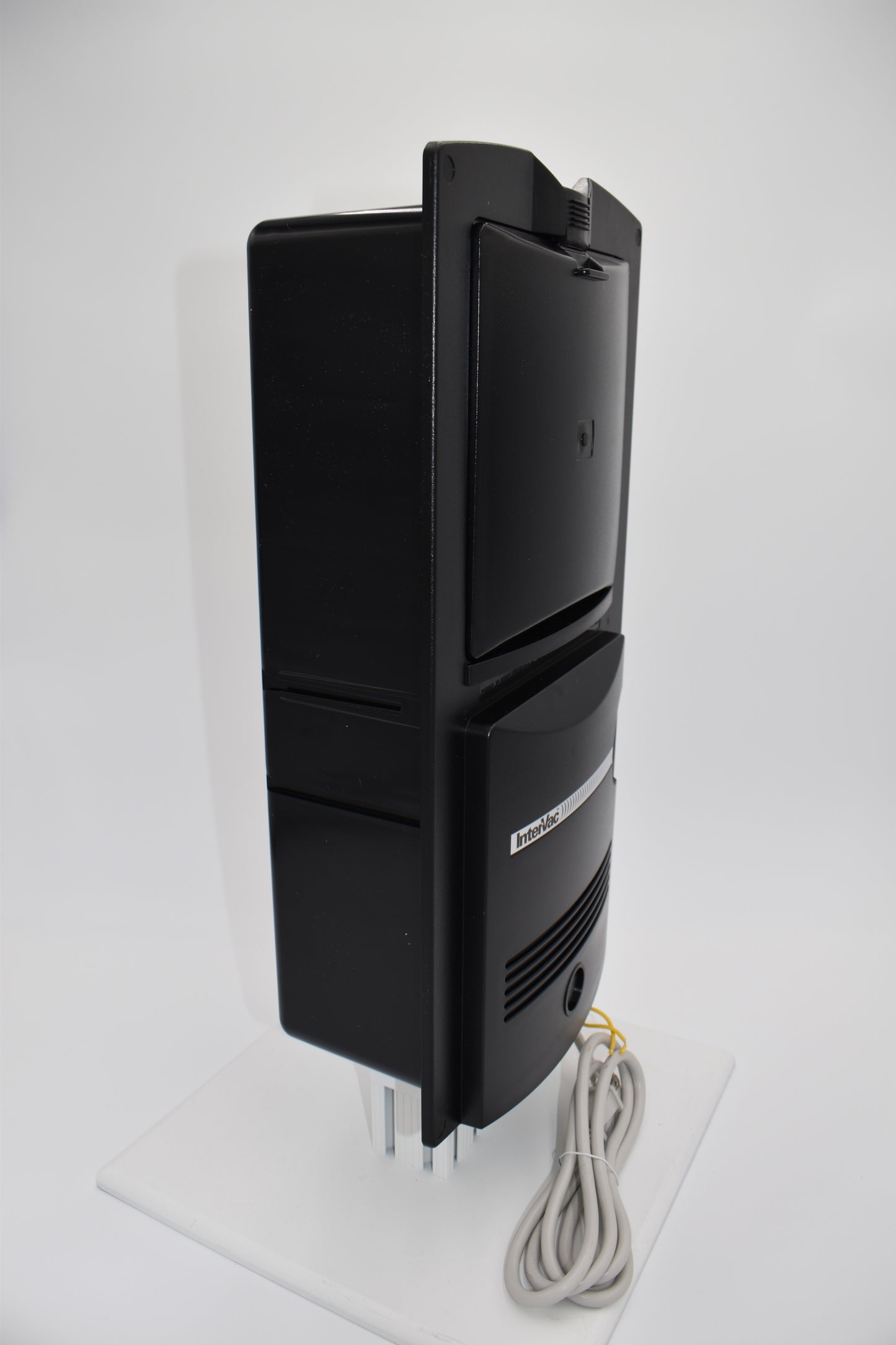 Remote Mounted Vacuum - White Inlet, w Fittings Only RMH-120-W